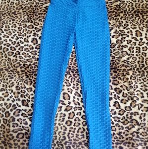 Scrunchy butt leggings